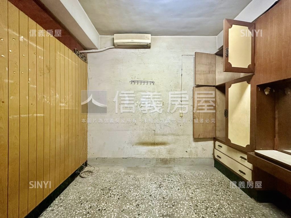 東區大地坪前後臨路透天房屋室內格局與周邊環境