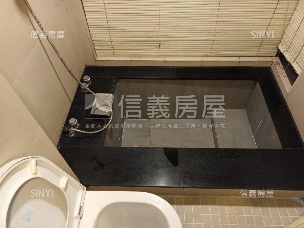 冠堤晶華★首購優質首選房屋室內格局與周邊環境