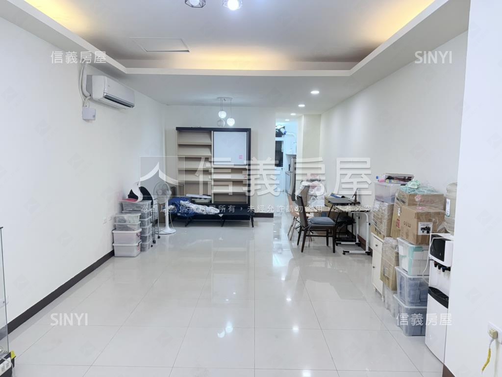 車站翻新質感店面房屋室內格局與周邊環境
