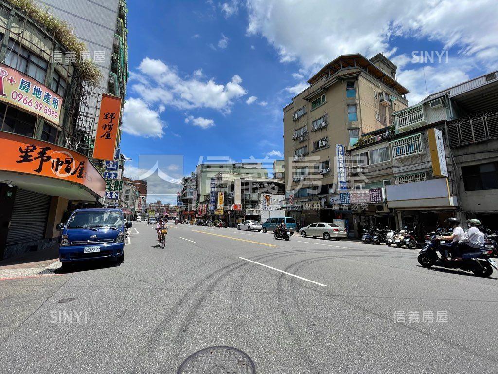 首選三角窗透天店房屋室內格局與周邊環境