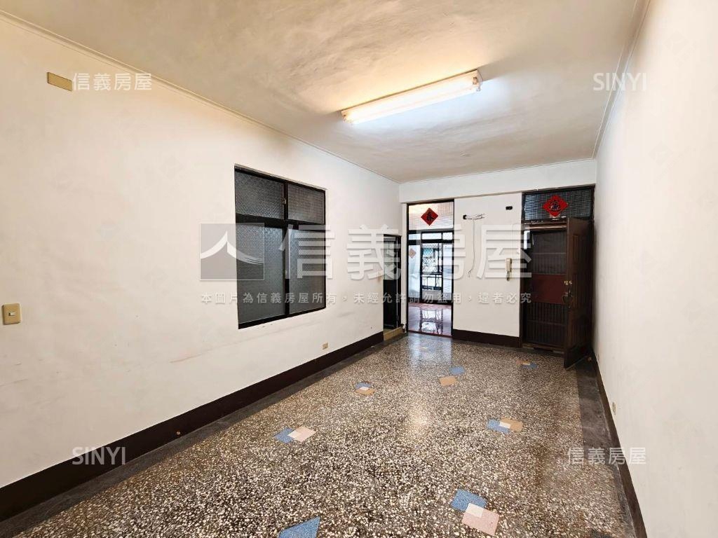 店長推薦低總價公寓房屋室內格局與周邊環境