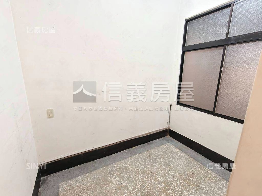 店長推薦低總價公寓房屋室內格局與周邊環境