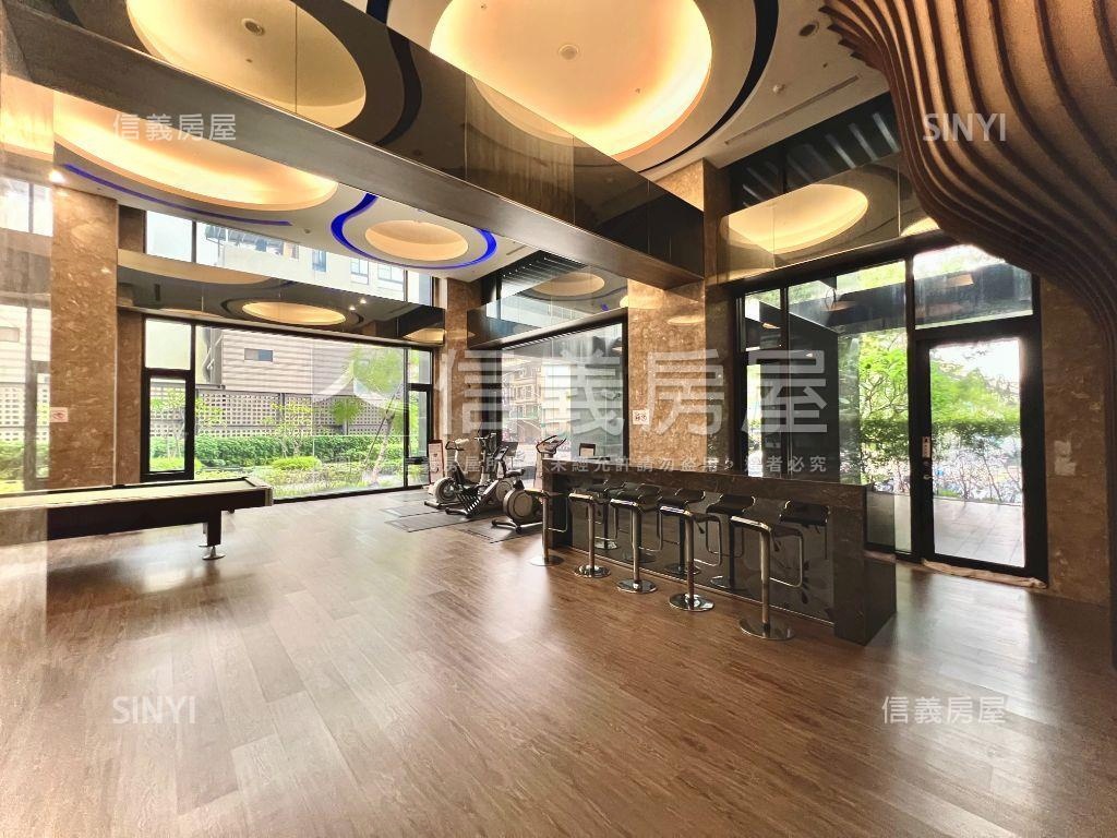 土庫二龍騰天璽採光２房房屋室內格局與周邊環境