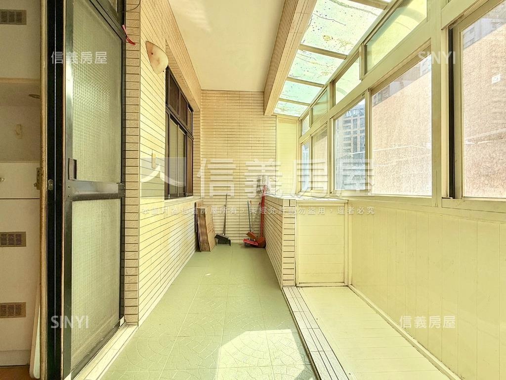 優質主推博愛學區國泰公寓房屋室內格局與周邊環境