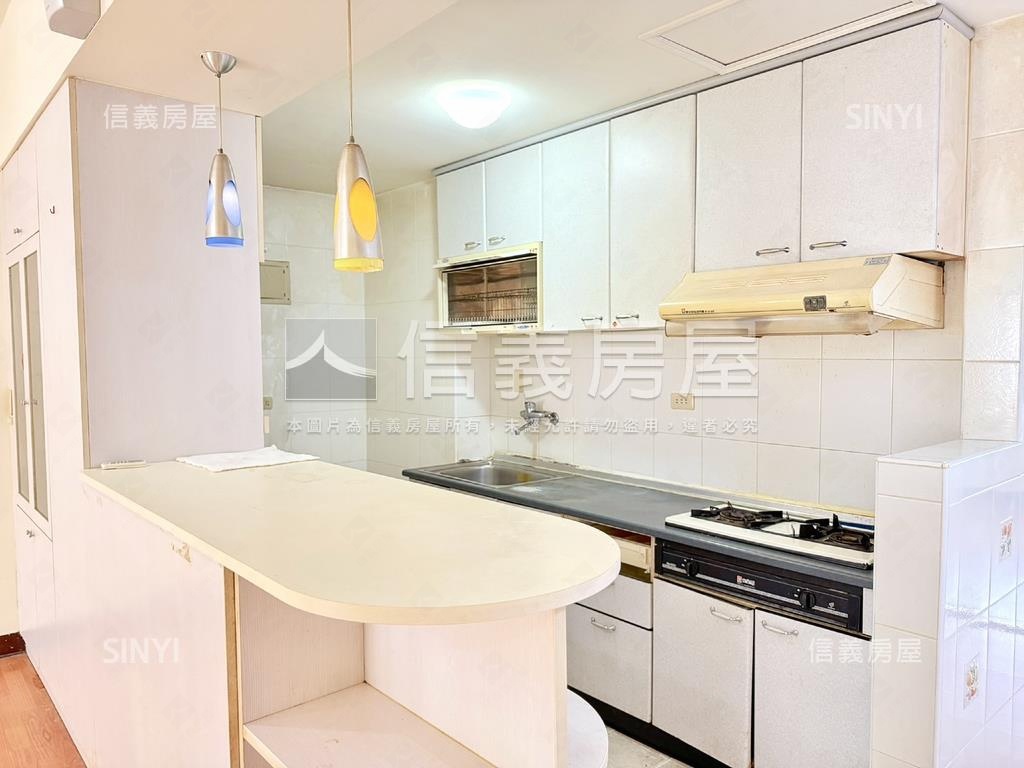 優質主推博愛學區國泰公寓房屋室內格局與周邊環境