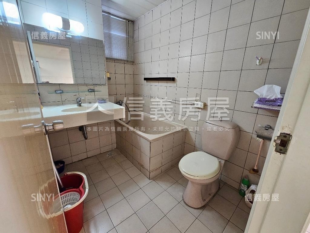 甲第琴宮高樓房屋室內格局與周邊環境