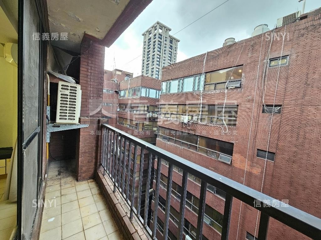 甲第琴宮高樓房屋室內格局與周邊環境