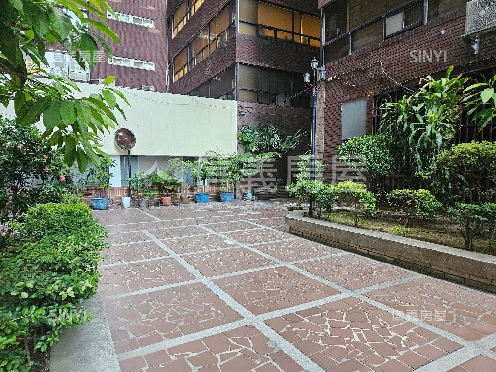 甲第琴宮高樓房屋室內格局與周邊環境