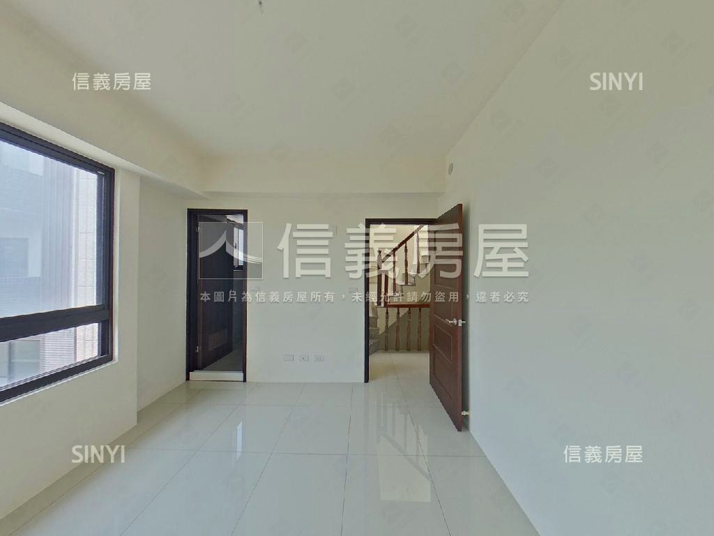 近國一大面寬美墅房屋室內格局與周邊環境