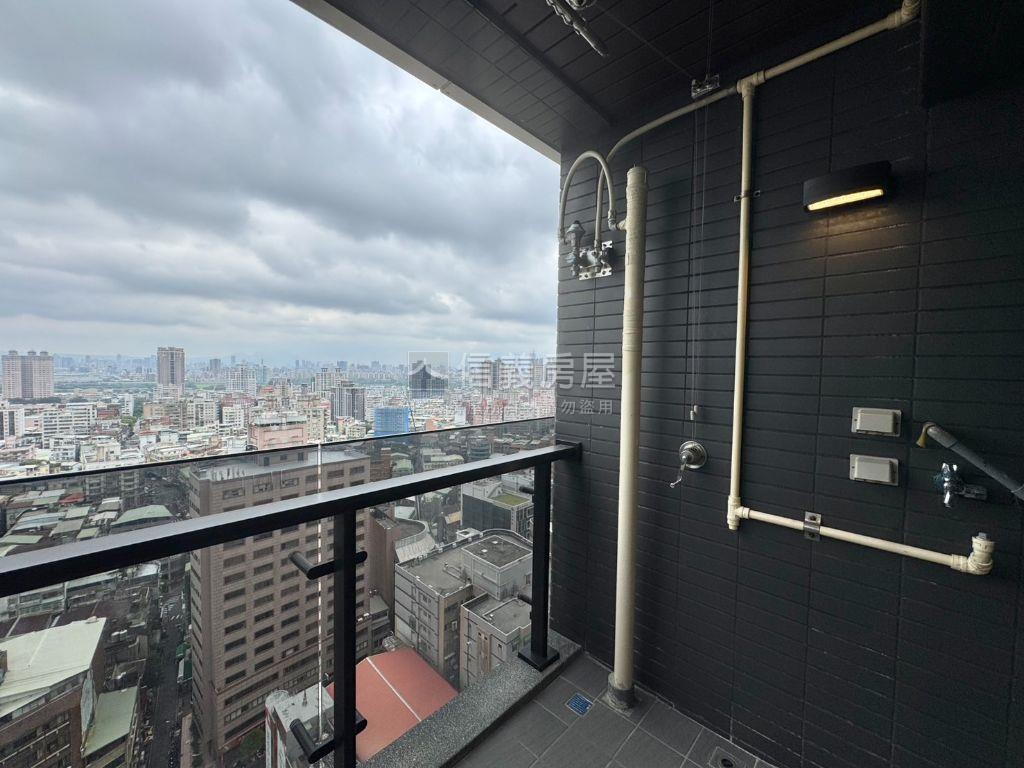漢皇全新邊間三房平面車位房屋室內格局與周邊環境