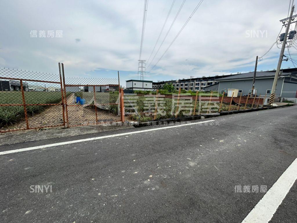 大寮江山Ｂ都內農地房屋室內格局與周邊環境