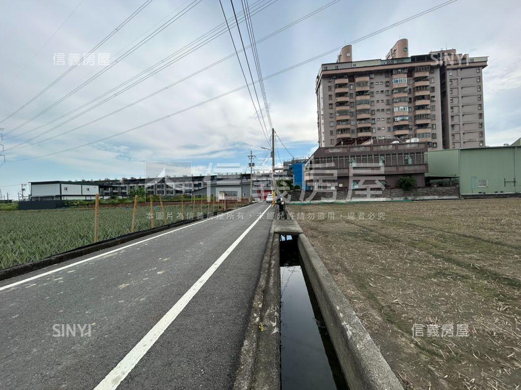 大寮江山Ｂ都內農地房屋室內格局與周邊環境
