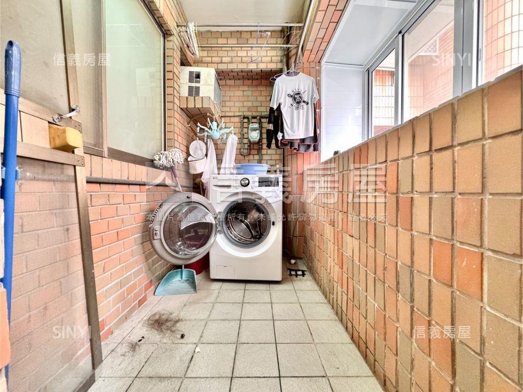 近巨蛋三房平車美宅房屋室內格局與周邊環境