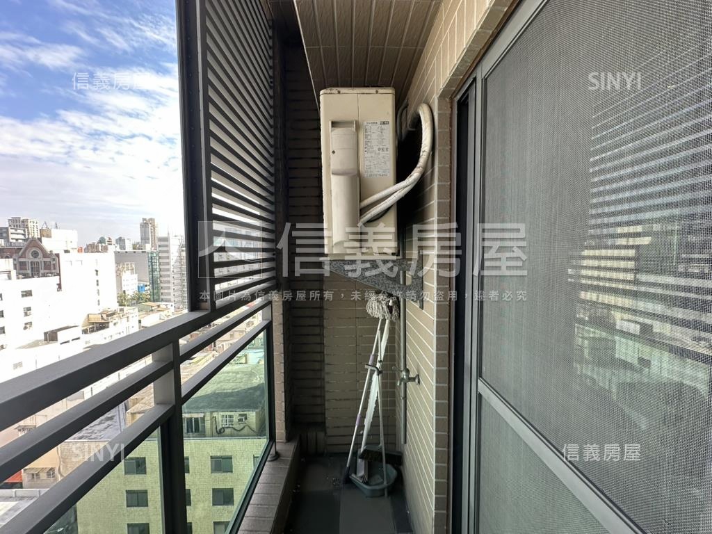 大立薇閣精緻美宅車位房屋室內格局與周邊環境