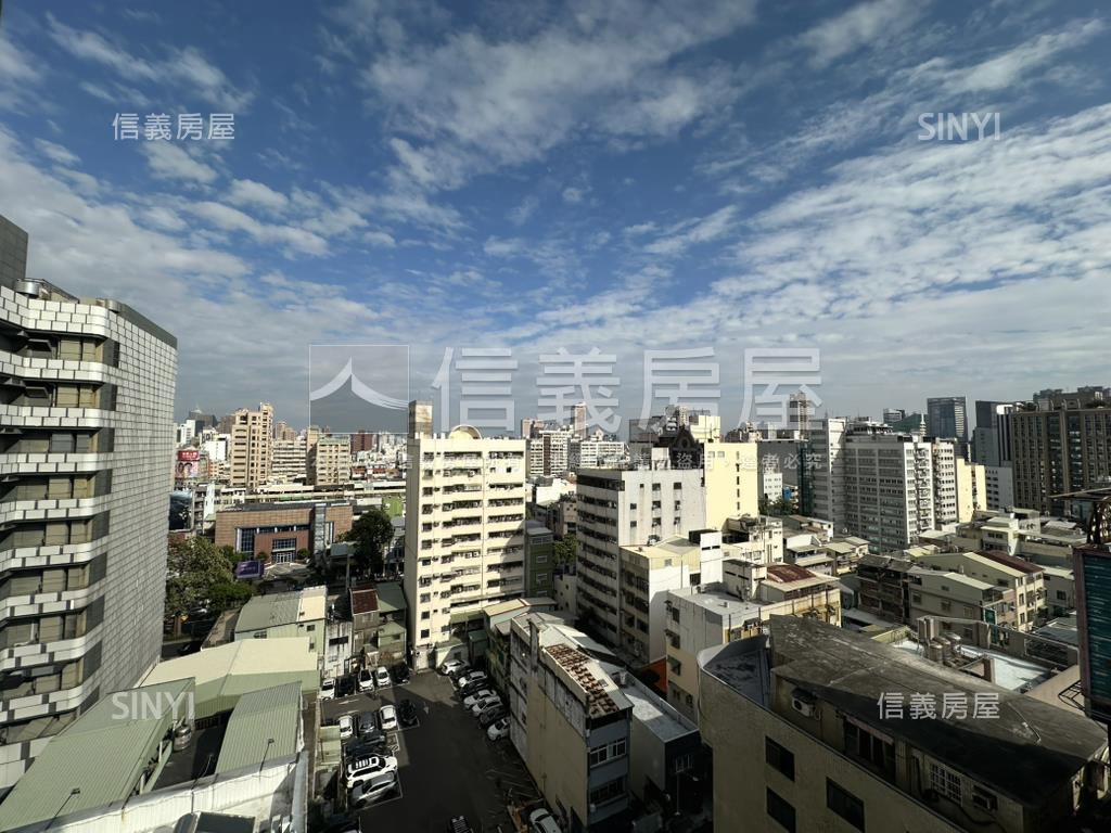 大立薇閣精緻美宅車位房屋室內格局與周邊環境