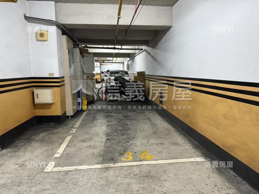 中山名門美妝三房車位房屋室內格局與周邊環境