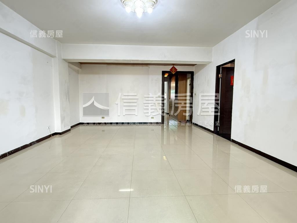 寬敞舒適。大亨世家房屋室內格局與周邊環境