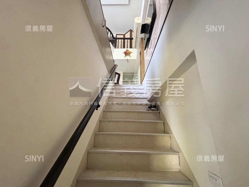 國寶山莊庭園精美裝潢墅房屋室內格局與周邊環境