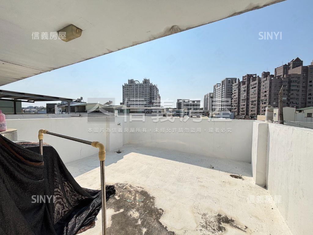 國寶山莊庭園精美裝潢墅房屋室內格局與周邊環境