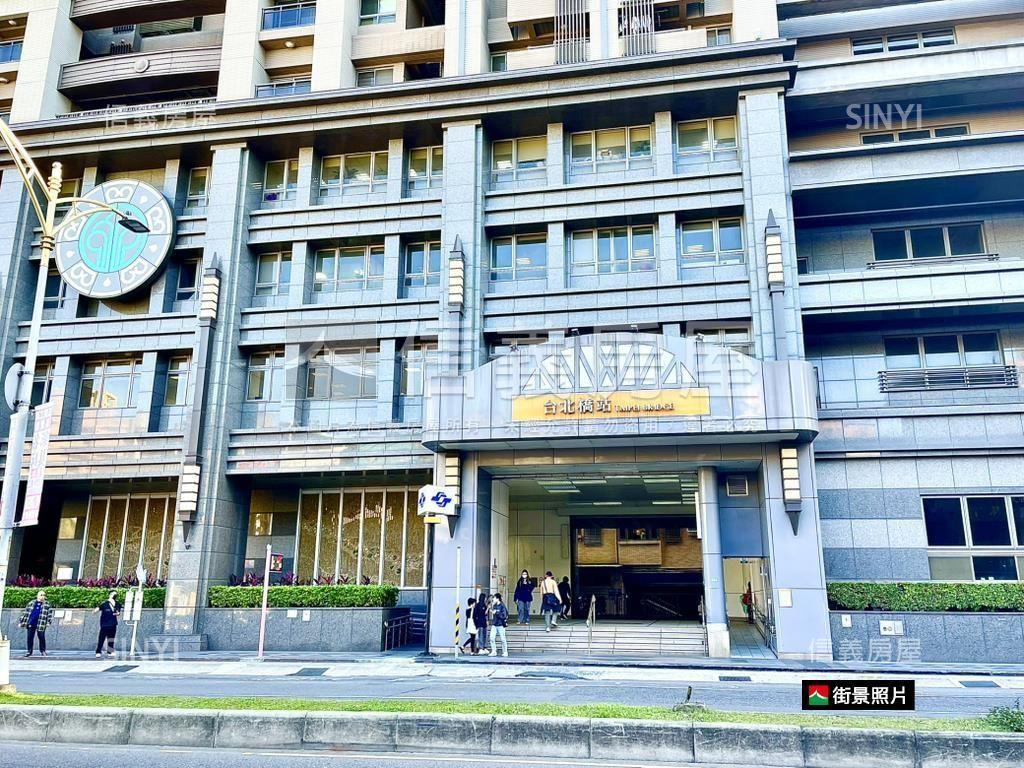 近捷運魔術大空間房屋室內格局與周邊環境