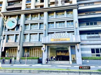 近捷運魔術大空間
