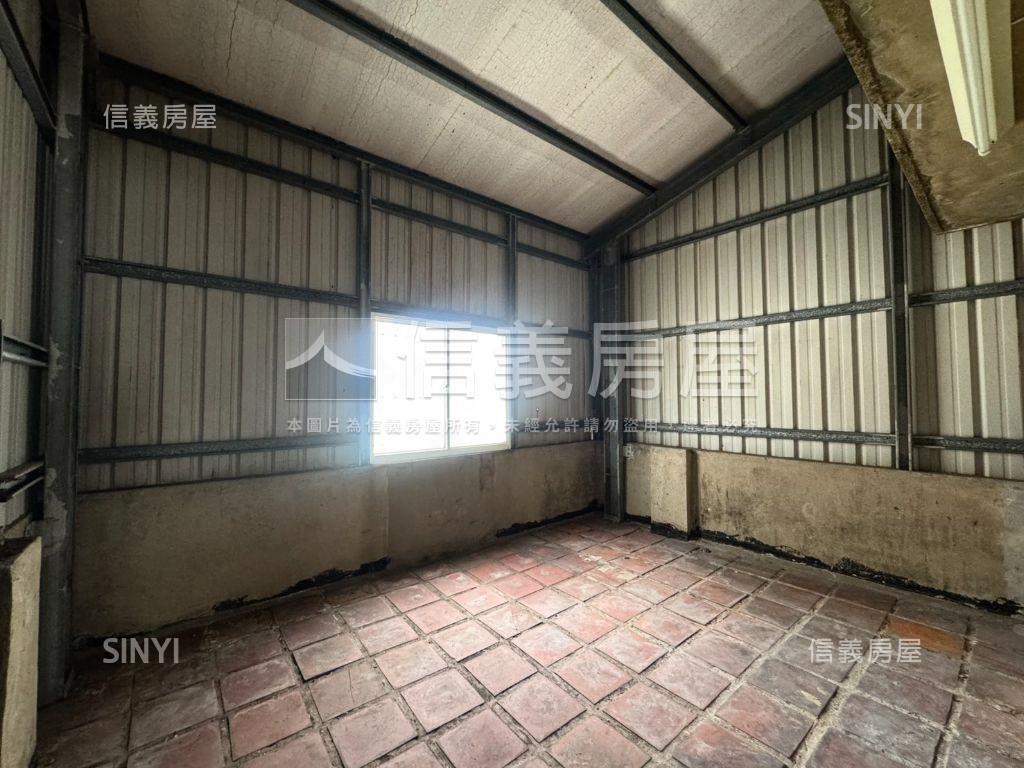 北區車水馬龍邊間透天店面房屋室內格局與周邊環境