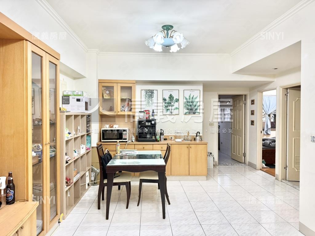 江翠優質三房車位稀有釋出房屋室內格局與周邊環境