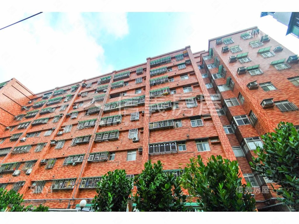 江翠優質三房車位稀有釋出房屋室內格局與周邊環境