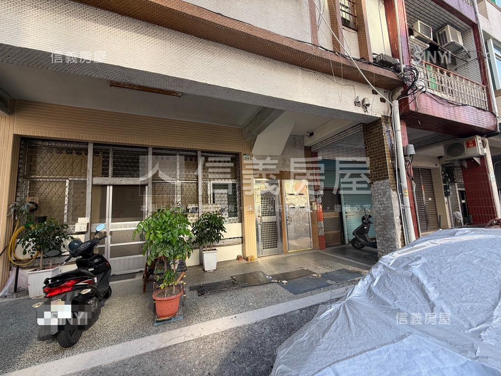 亞灣採光大空間邊間店面房屋室內格局與周邊環境
