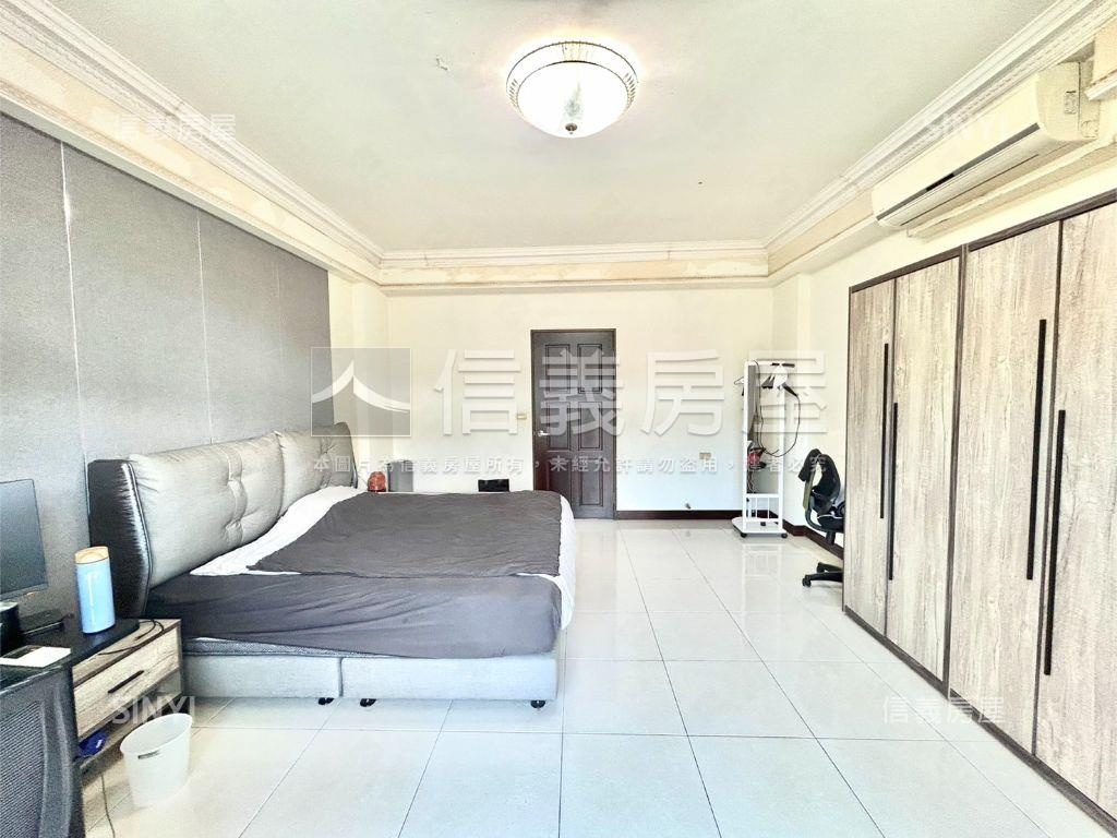 傳家堡別墅＿可停雙車房屋室內格局與周邊環境