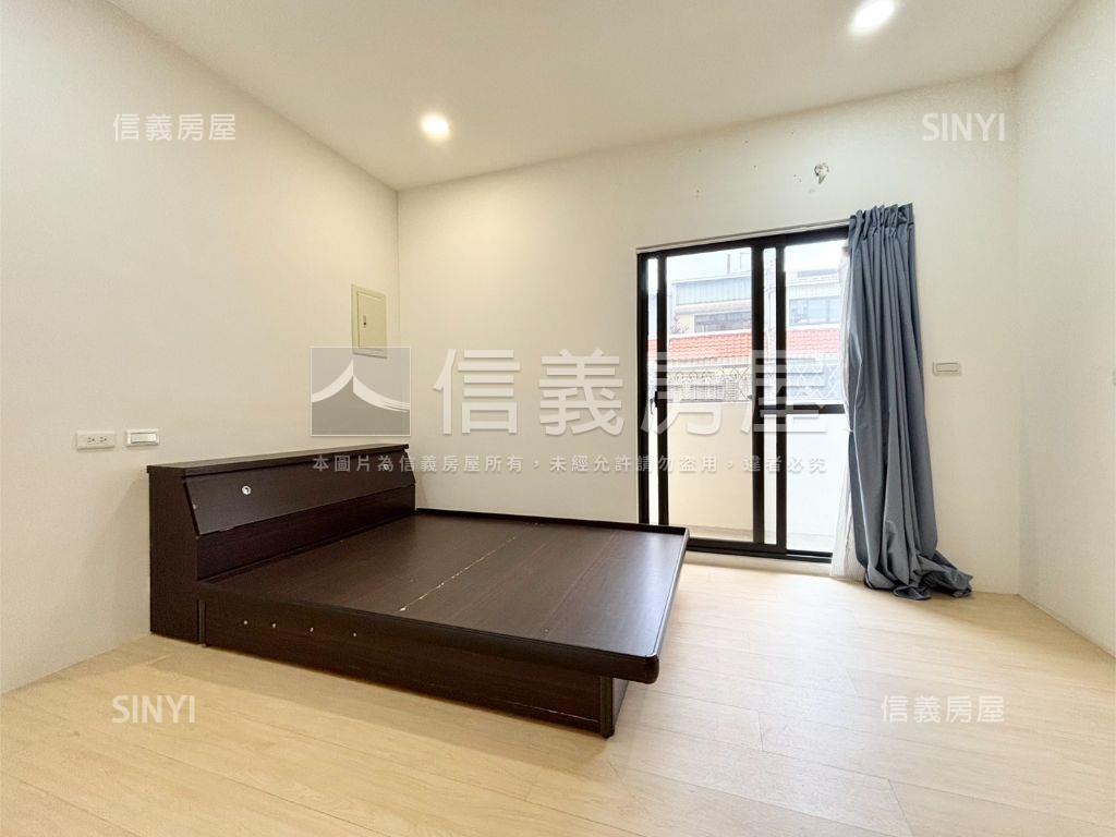 近捷運百萬裝潢臨路透天房屋室內格局與周邊環境