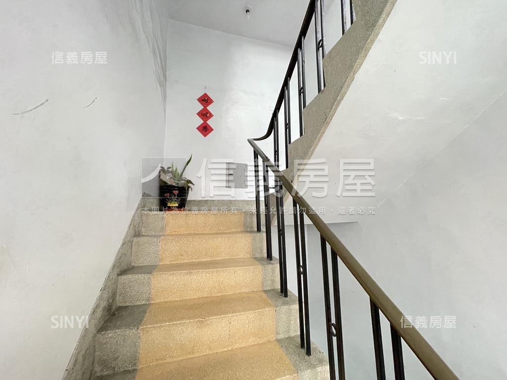 德行東路方正公寓房屋室內格局與周邊環境