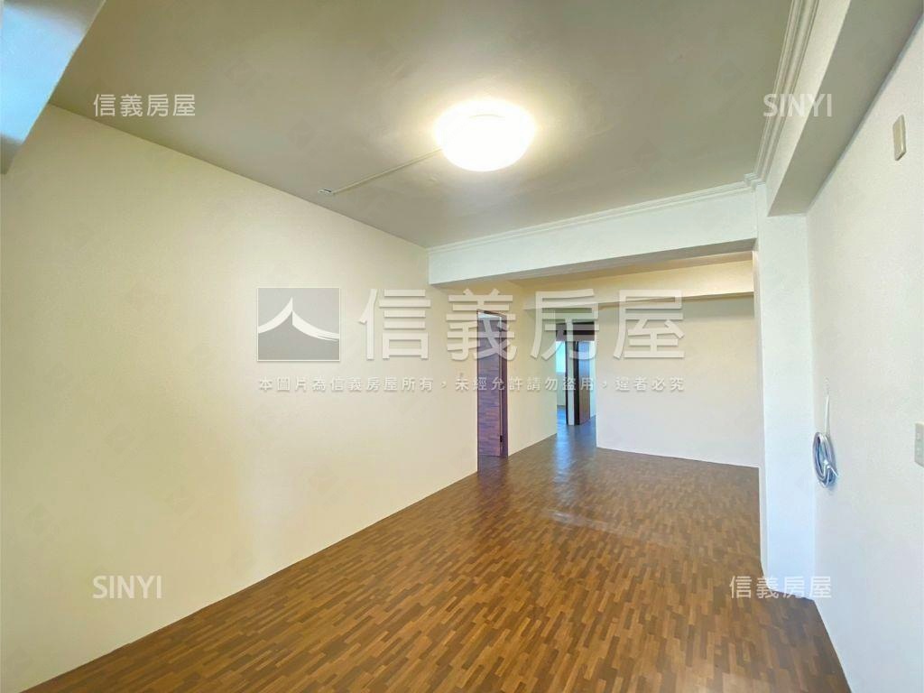 近好市多！明星學區三房房屋室內格局與周邊環境