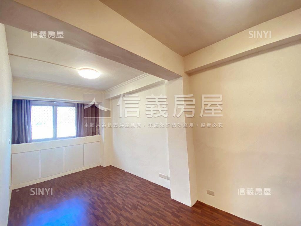 近好市多！明星學區三房房屋室內格局與周邊環境