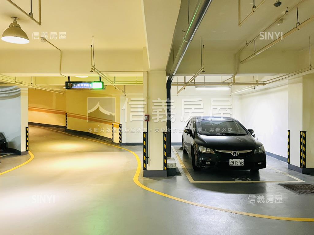 優質挑高電梯三房獨立車位房屋室內格局與周邊環境