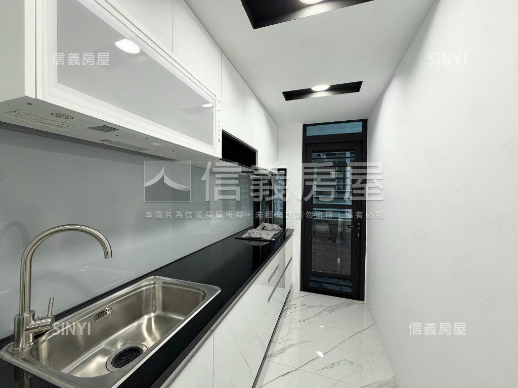 伊士曼明峰精裝方正大三房房屋室內格局與周邊環境