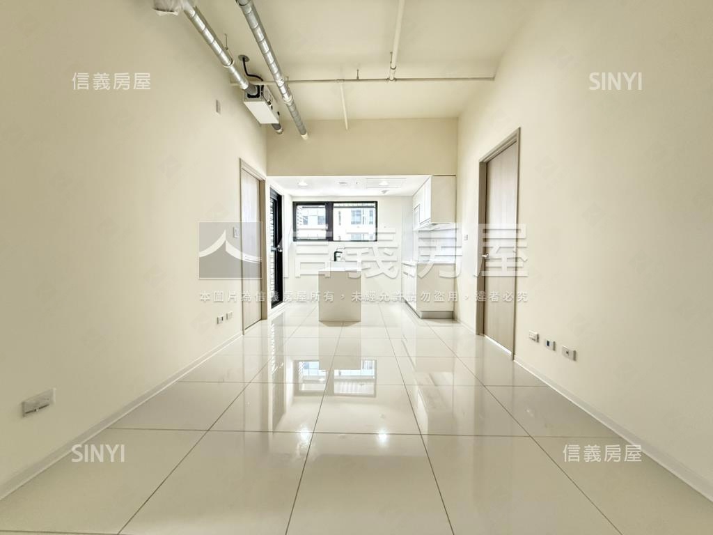 市政１號院高樓視野美宅房屋室內格局與周邊環境