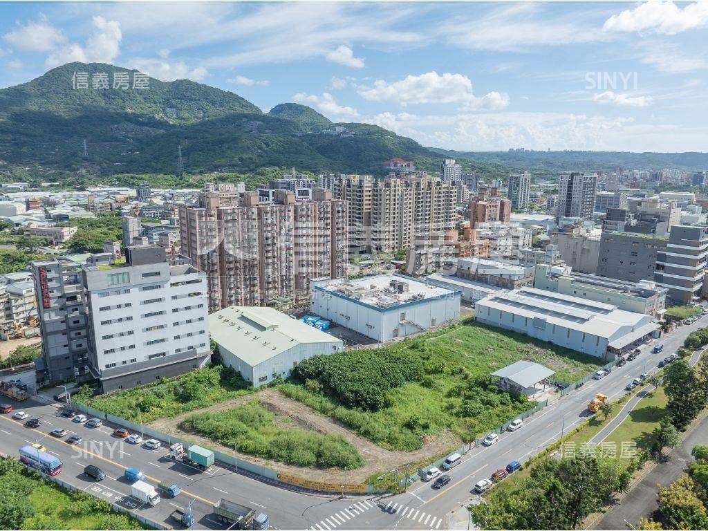 八里工業用地稀有釋出房屋室內格局與周邊環境