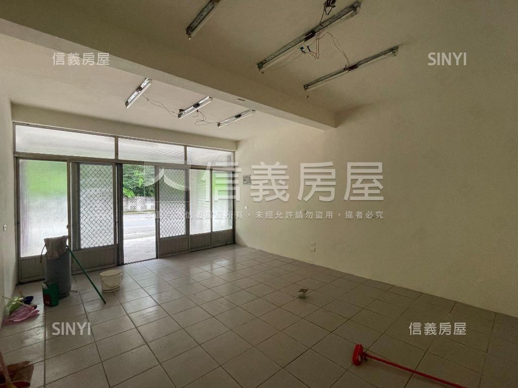 寶山水庫臨路透天房屋室內格局與周邊環境