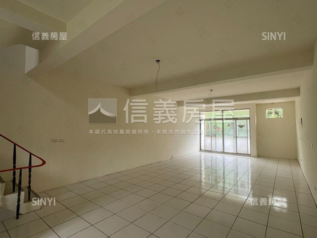 寶山水庫臨路透天房屋室內格局與周邊環境