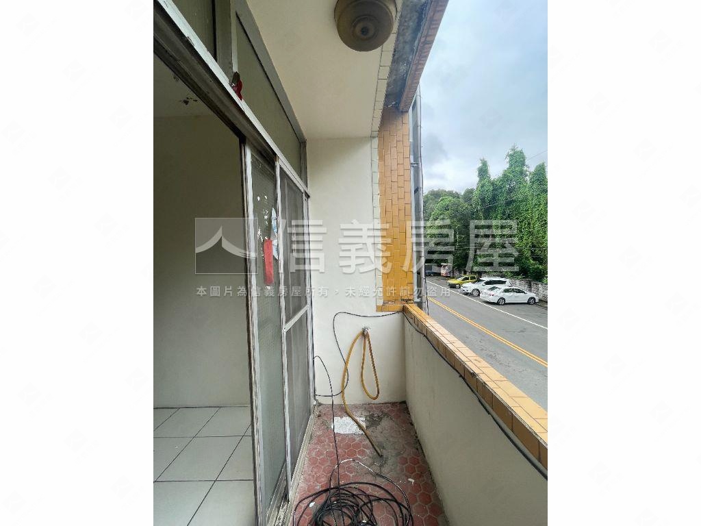 寶山水庫臨路透天房屋室內格局與周邊環境
