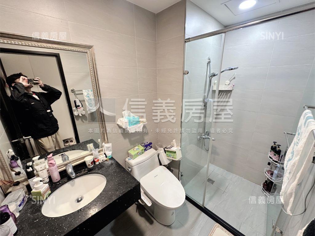 碧波白近捷運水景戶加車位房屋室內格局與周邊環境