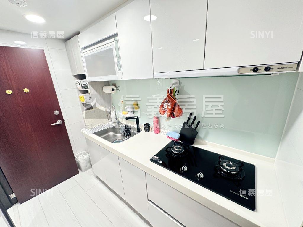 碧波白近捷運水景戶加車位房屋室內格局與周邊環境