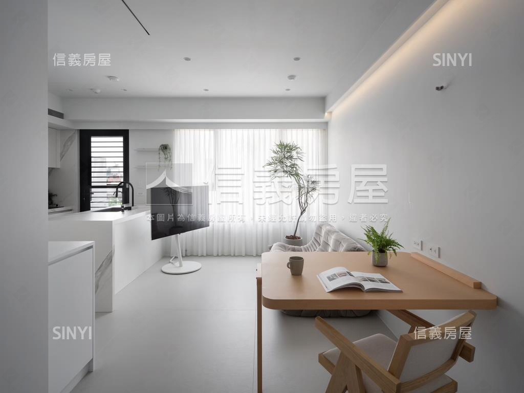 就看這間維正里安房屋室內格局與周邊環境