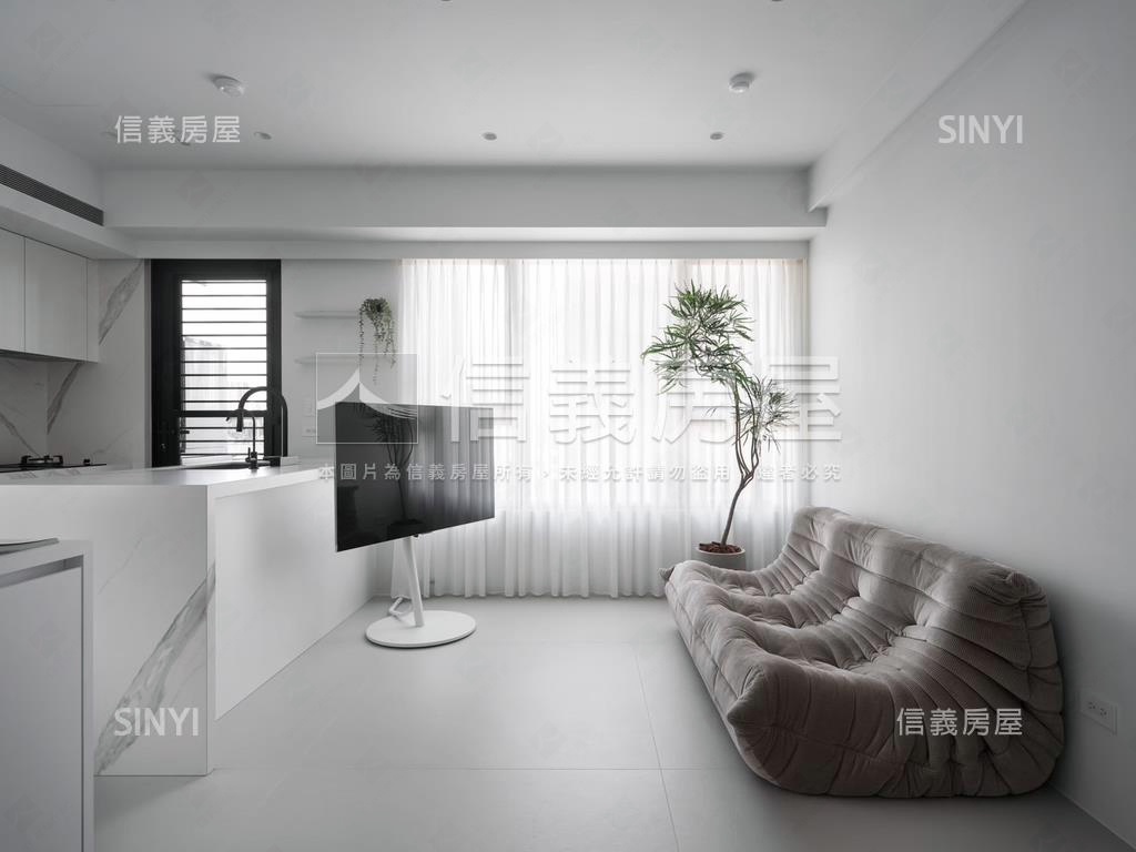 就看這間維正里安房屋室內格局與周邊環境