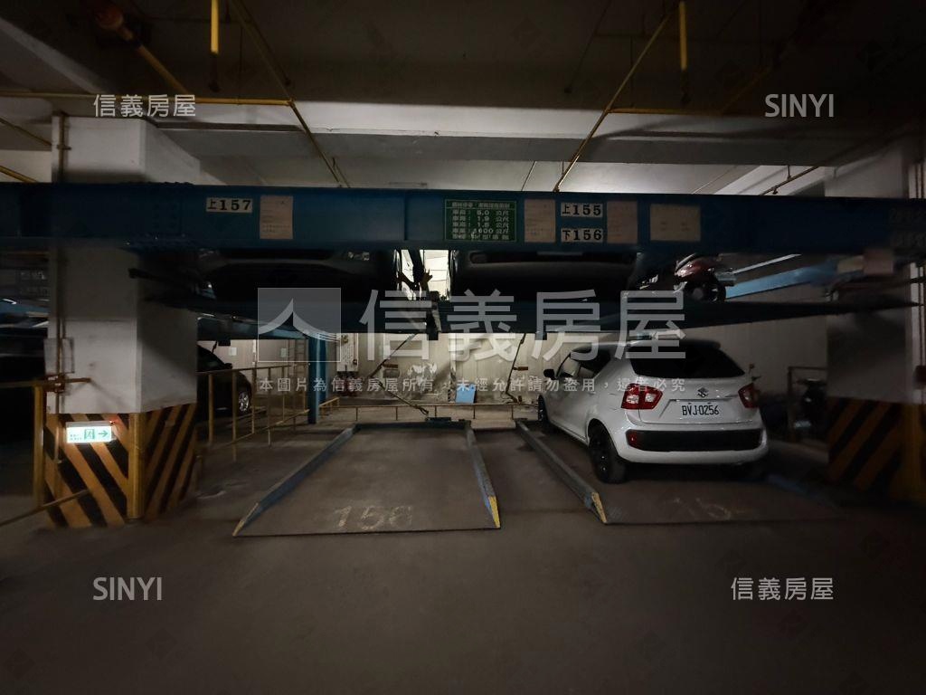 亞灣區高樓大四房三車位房屋室內格局與周邊環境