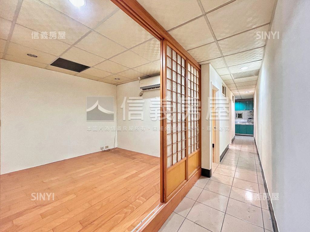 捷運丹鳳富國方正參房三樓房屋室內格局與周邊環境