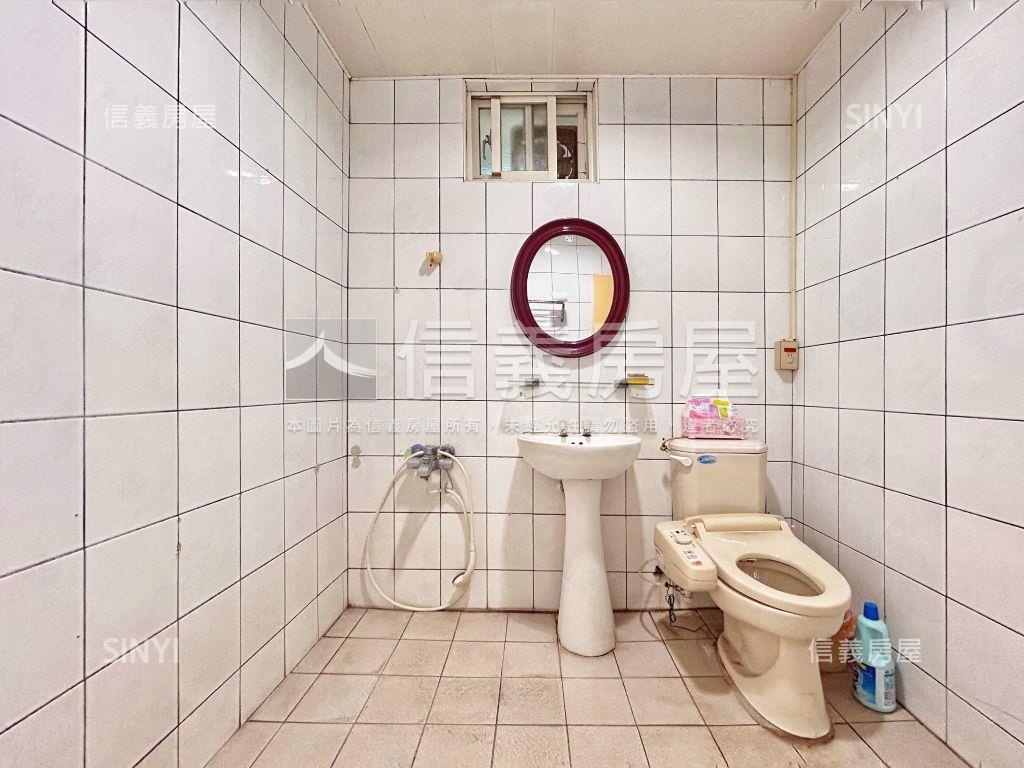 捷運丹鳳富國方正參房三樓房屋室內格局與周邊環境