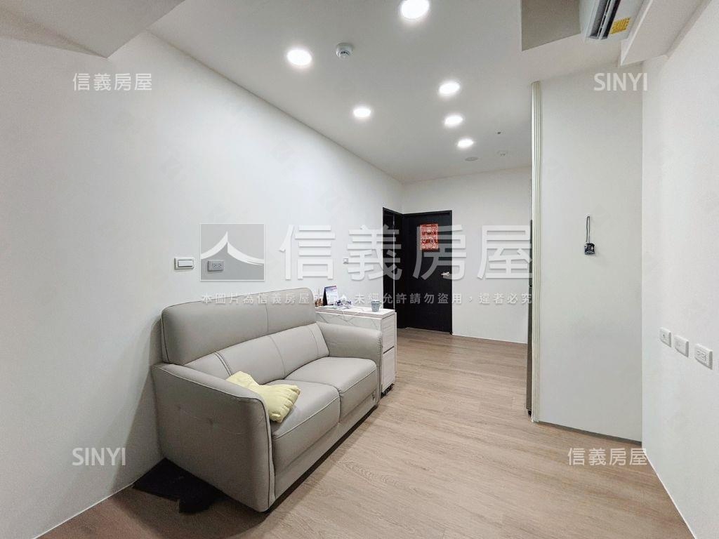 高樓景觀大兩房車位房屋室內格局與周邊環境