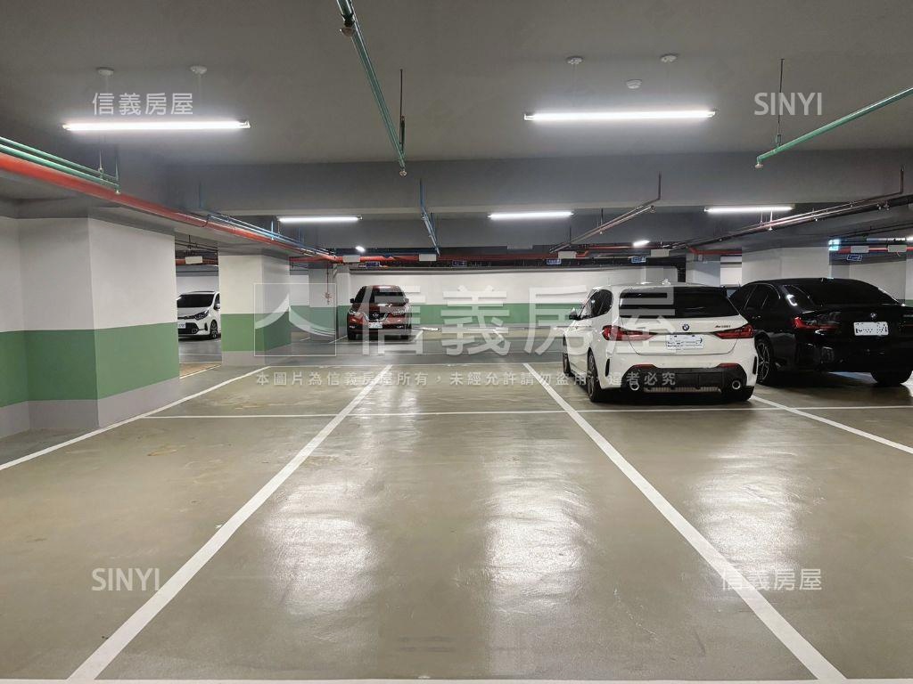 高樓景觀大兩房車位房屋室內格局與周邊環境